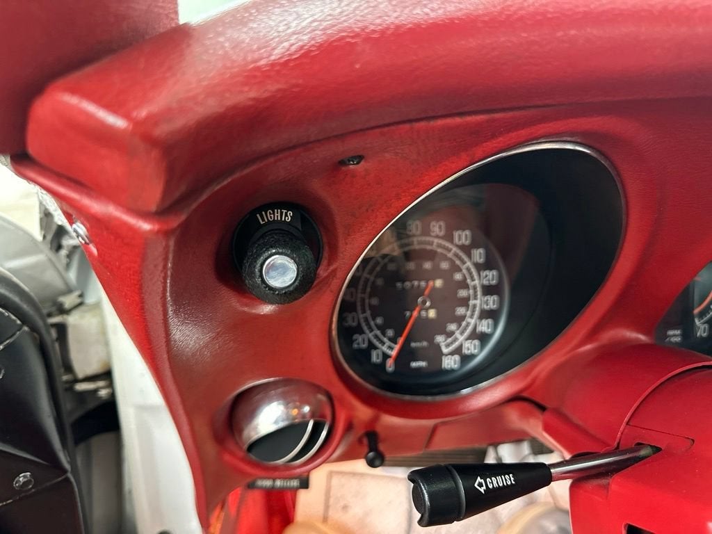1977 CHEV CORV NA