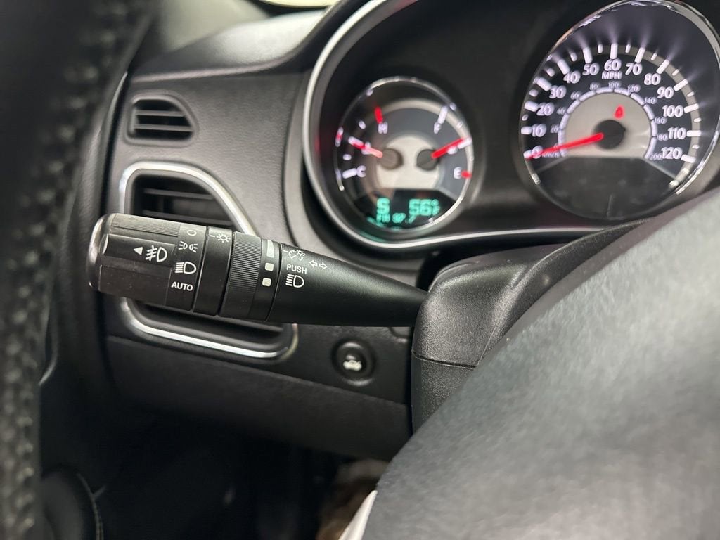 2011 Chrysler 200 Limited