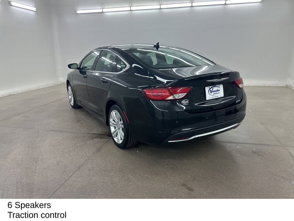 2015 Chrysler 200 Limited