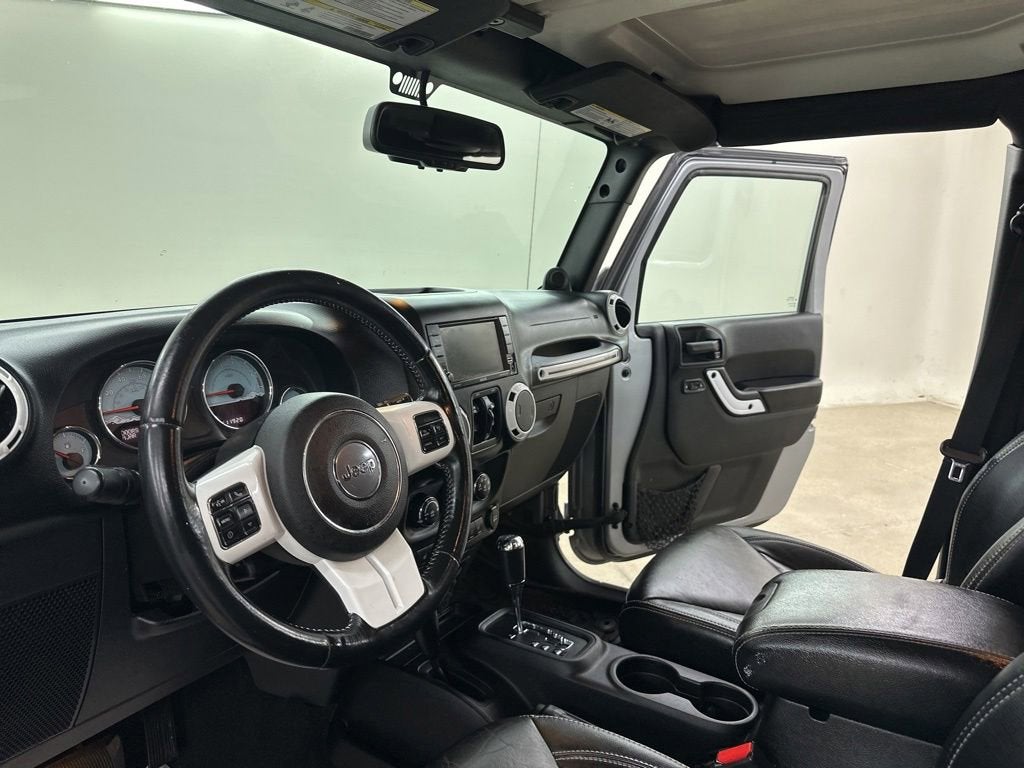 2014 Jeep Wrangler Unlimited Polar Edition
