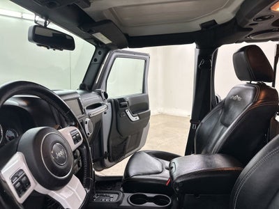 2014 Jeep Wrangler Unlimited Polar Edition