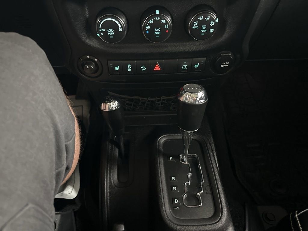 2014 Jeep Wrangler Unlimited Polar Edition