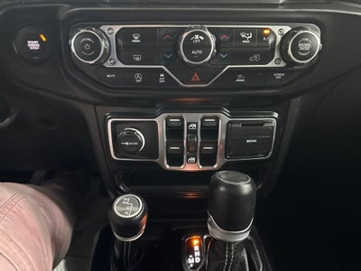 2022 Jeep WRAN SAHA