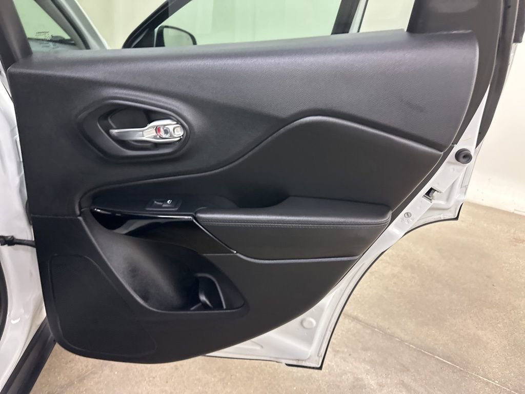 2019 Jeep Cherokee Altitude