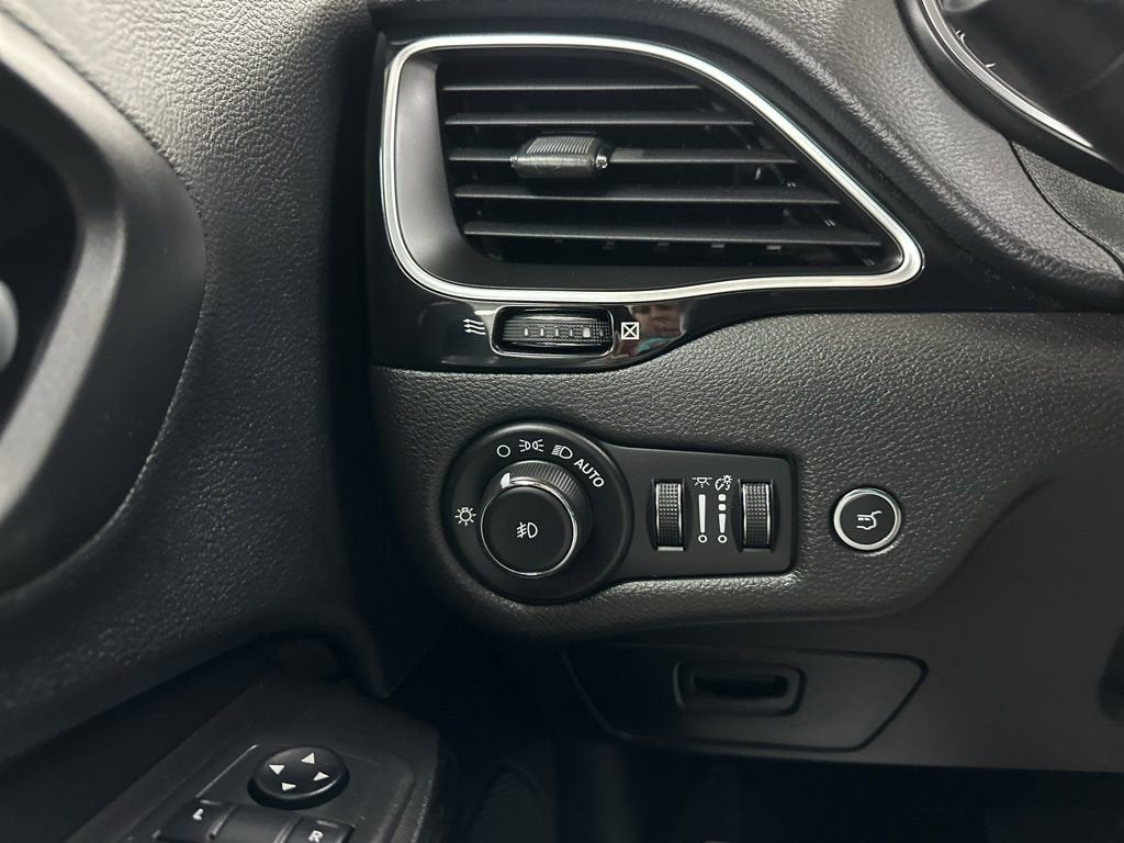 2019 Jeep Cherokee Altitude