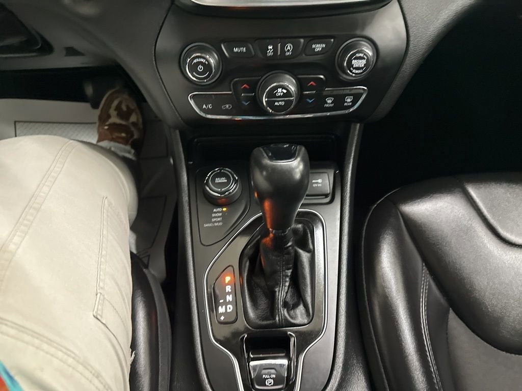 2019 Jeep Cherokee Altitude