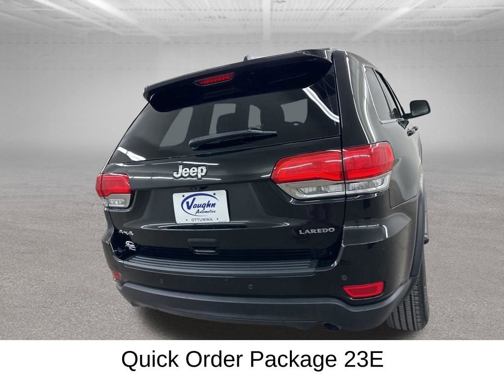 2017 Jeep Grand Cherokee Laredo