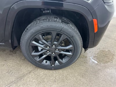 2026 Jeep Cherokee Base