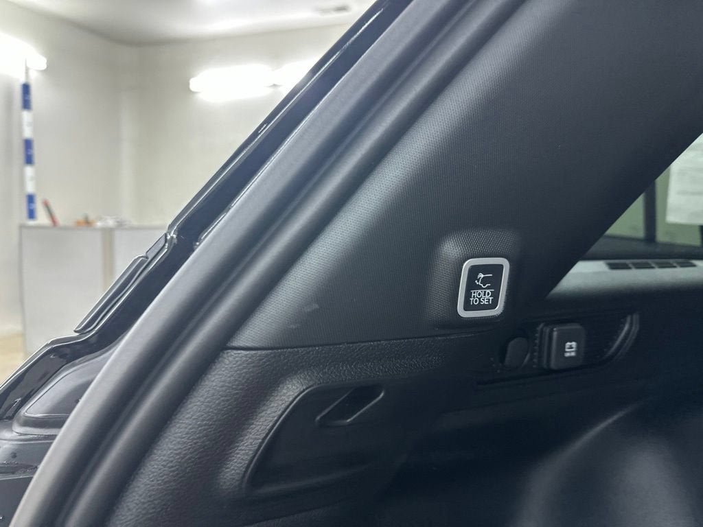 2026 Jeep Cherokee Base