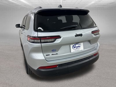 2022 Jeep Grand Cherokee L Altitude