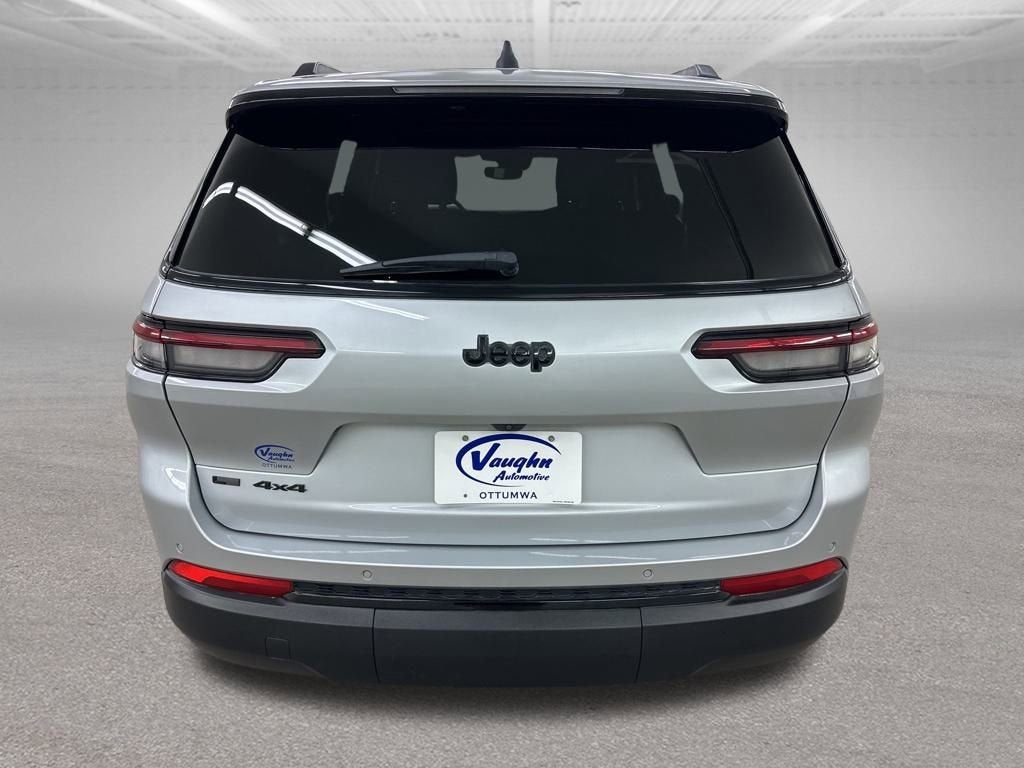 2022 Jeep Grand Cherokee L Altitude