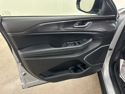 2022 Jeep Grand Cherokee L Altitude