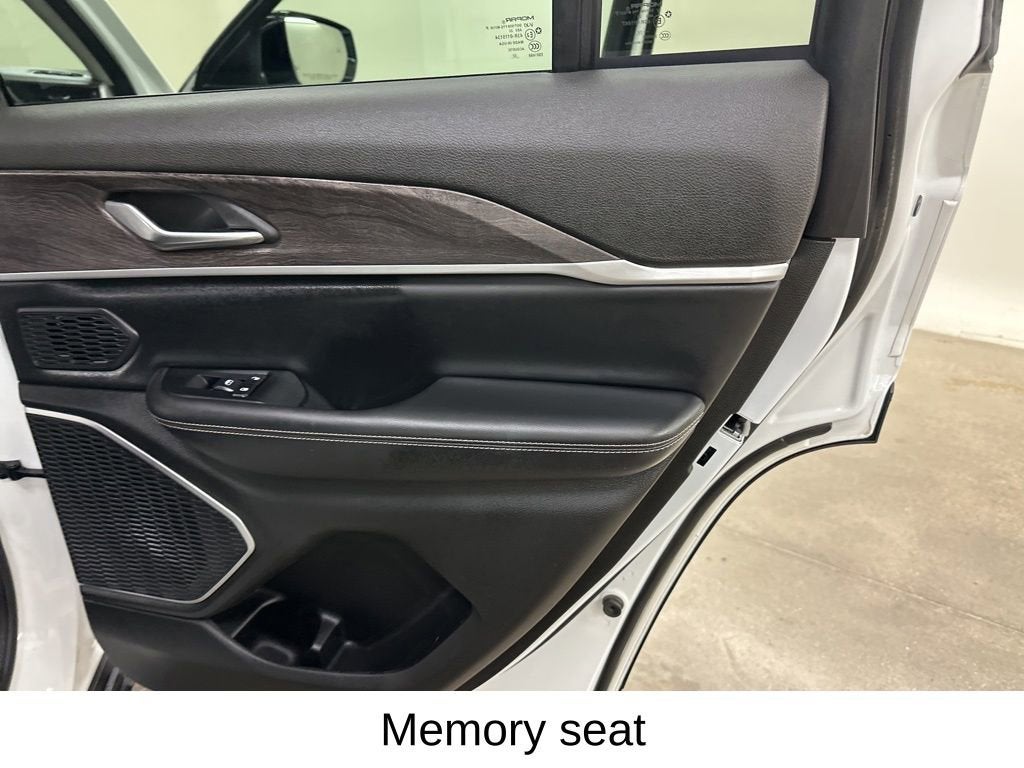 2023 Jeep Grand Cherokee 4xe NA