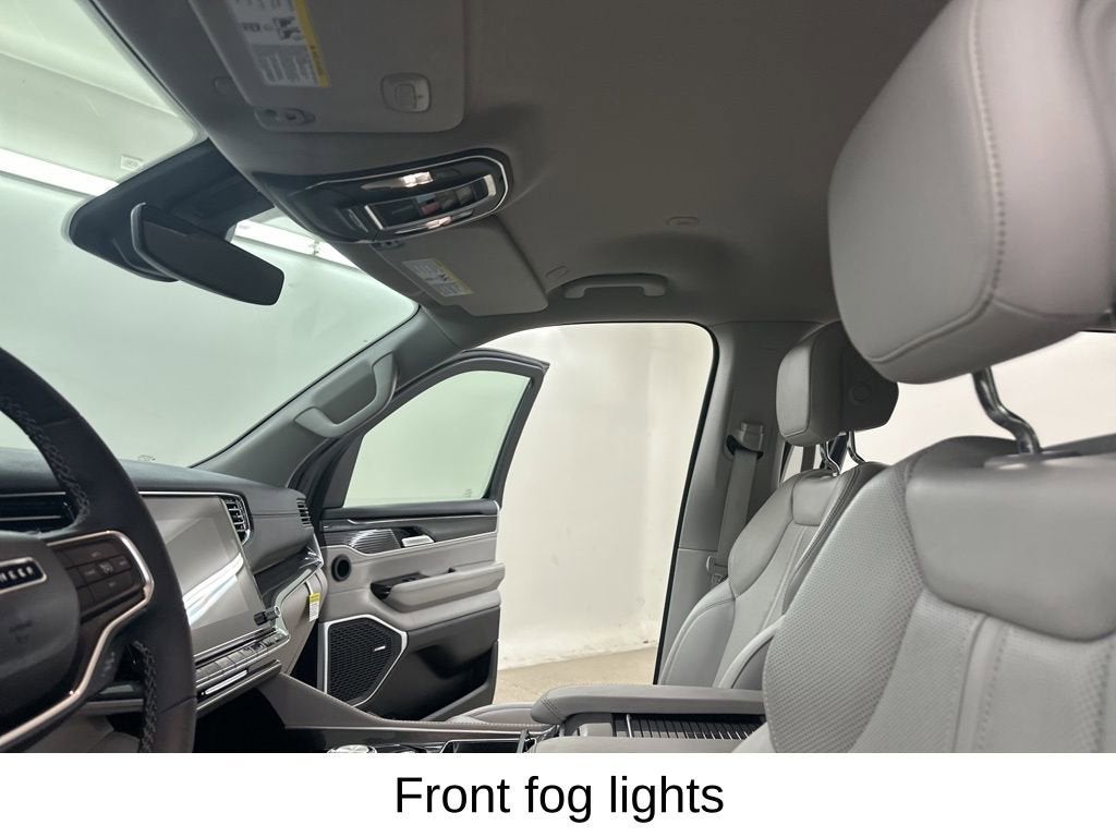 2024 Jeep Wagoneer L Base