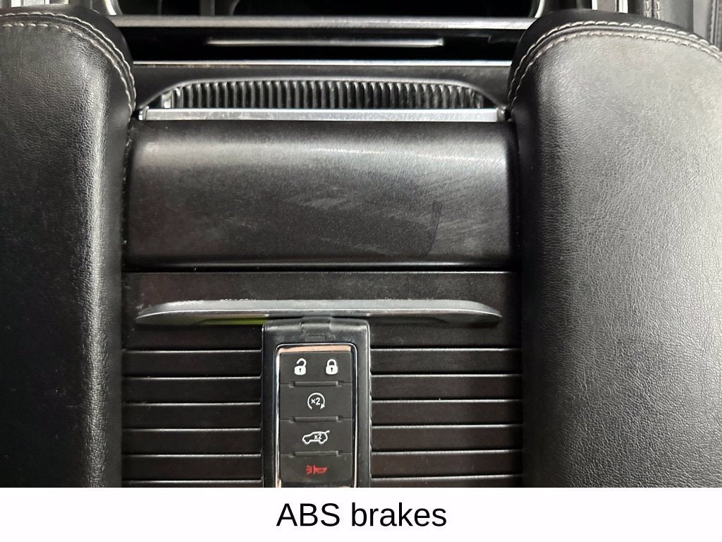 2024 Jeep Wagoneer BASE