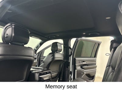 2023 Jeep Wagoneer BASE