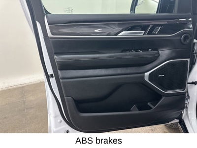 2023 Jeep Wagoneer BASE