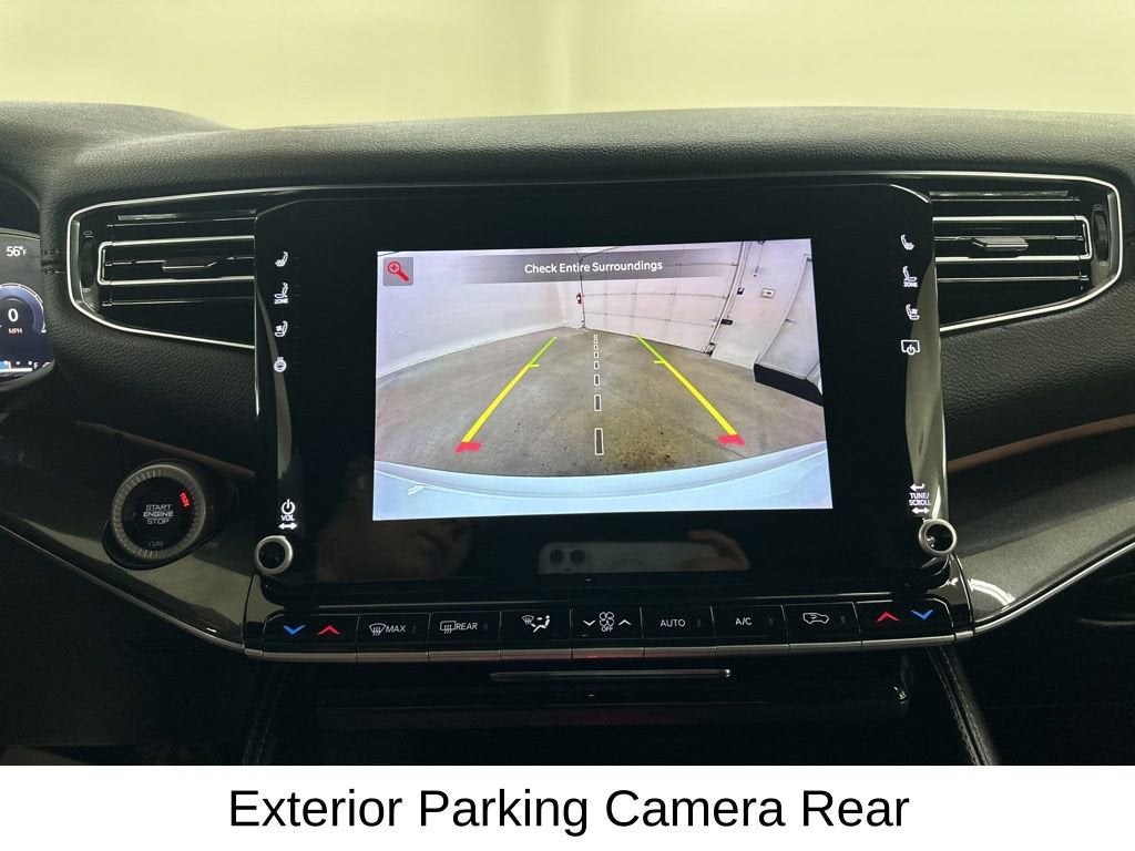 2023 Jeep Wagoneer BASE