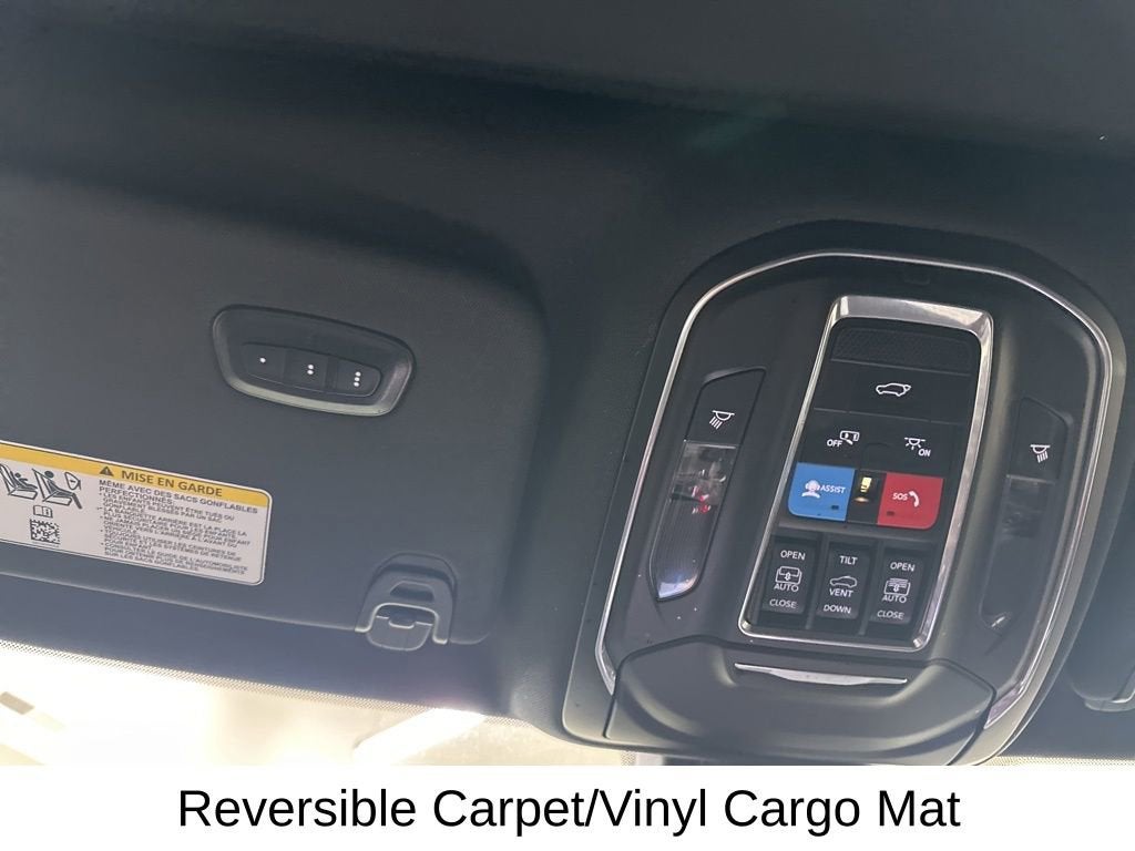 2023 Jeep Wagoneer BASE