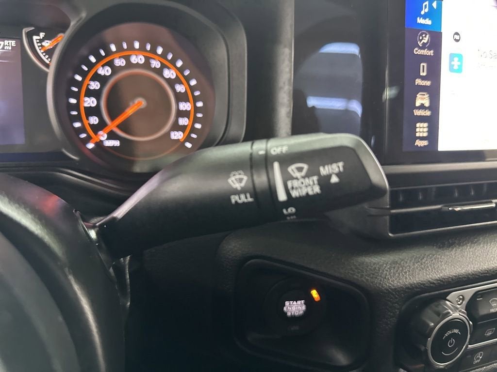 2025 Jeep Gladiator Nighthawk