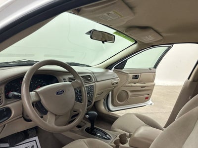 2004 Ford Taurus SES
