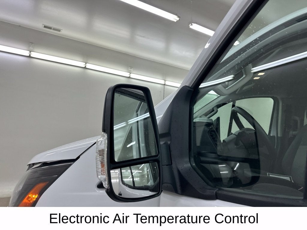 2024 Ford Transit Passenger Wagon XL