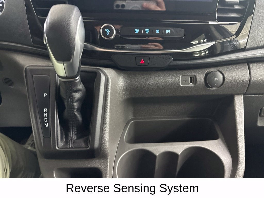 2024 Ford Transit Passenger Wagon XL