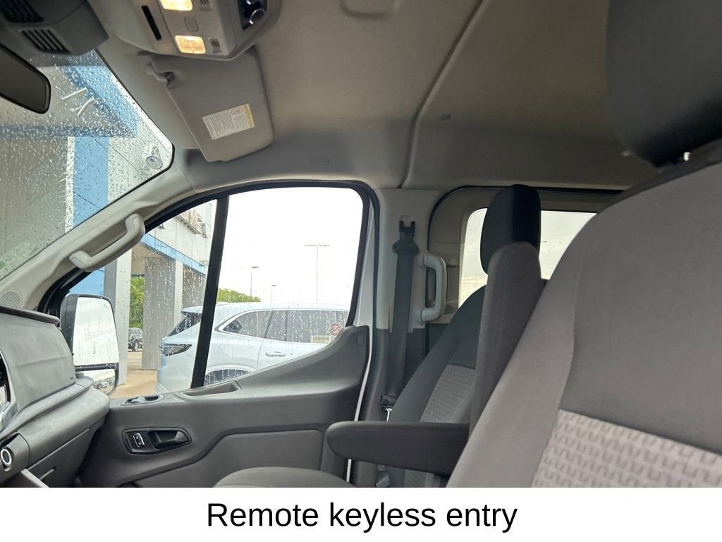2024 Ford Transit Passenger Wagon XL