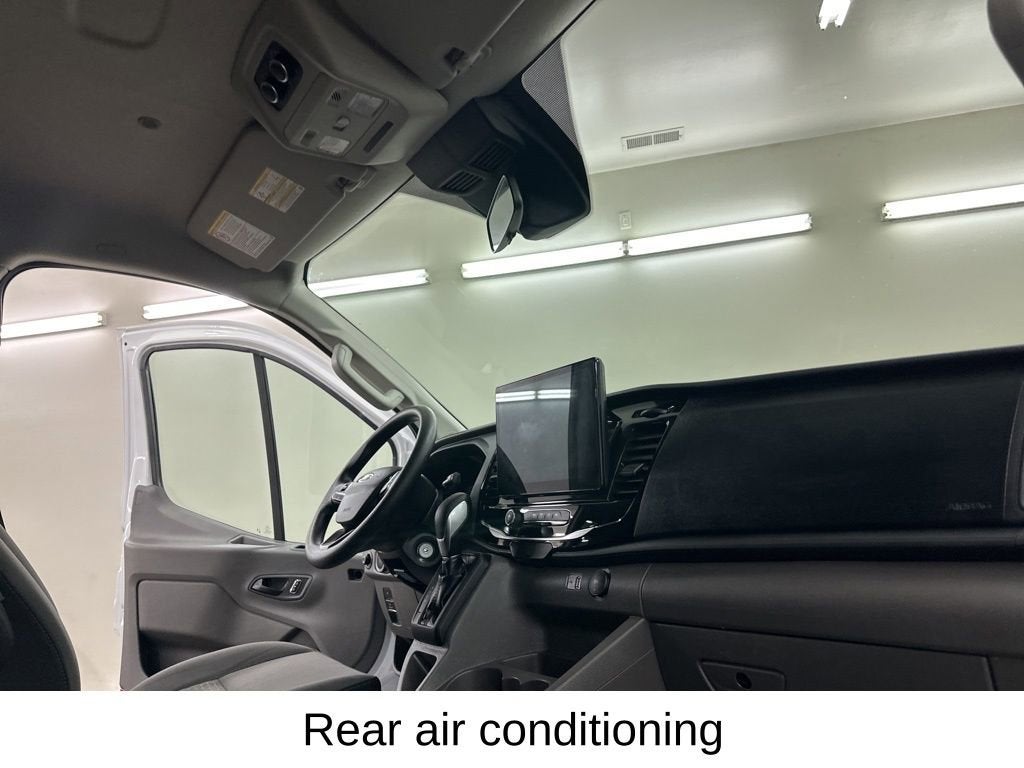 2024 Ford Transit Passenger Wagon XL