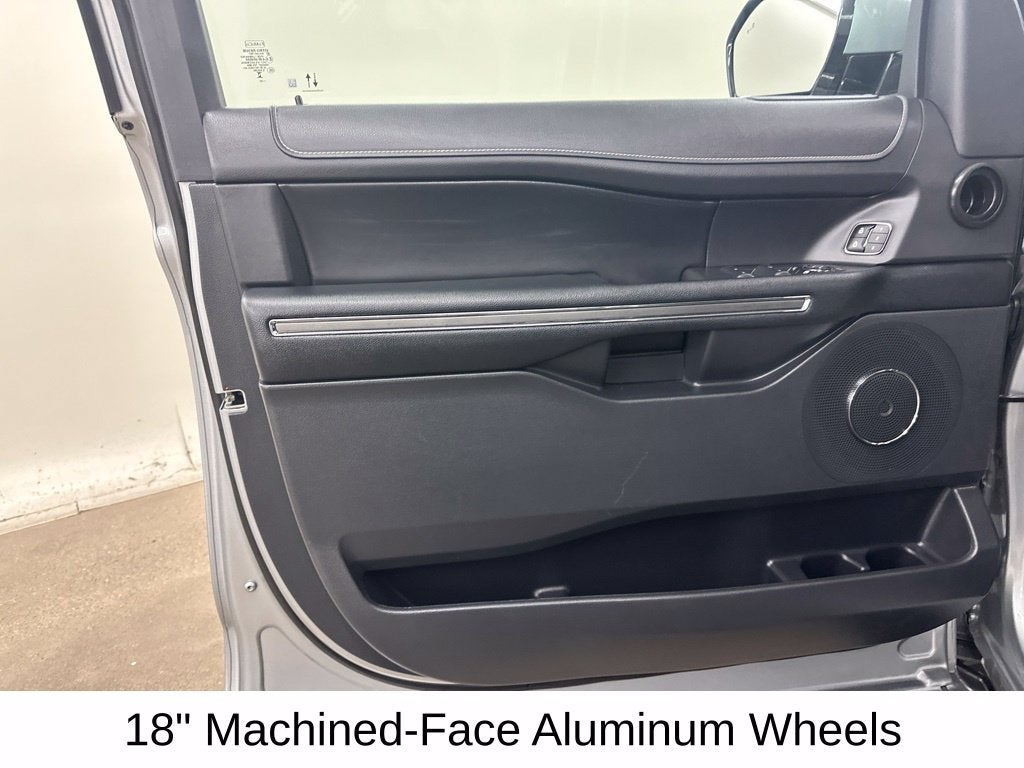 2023 Ford Expedition Max XLT