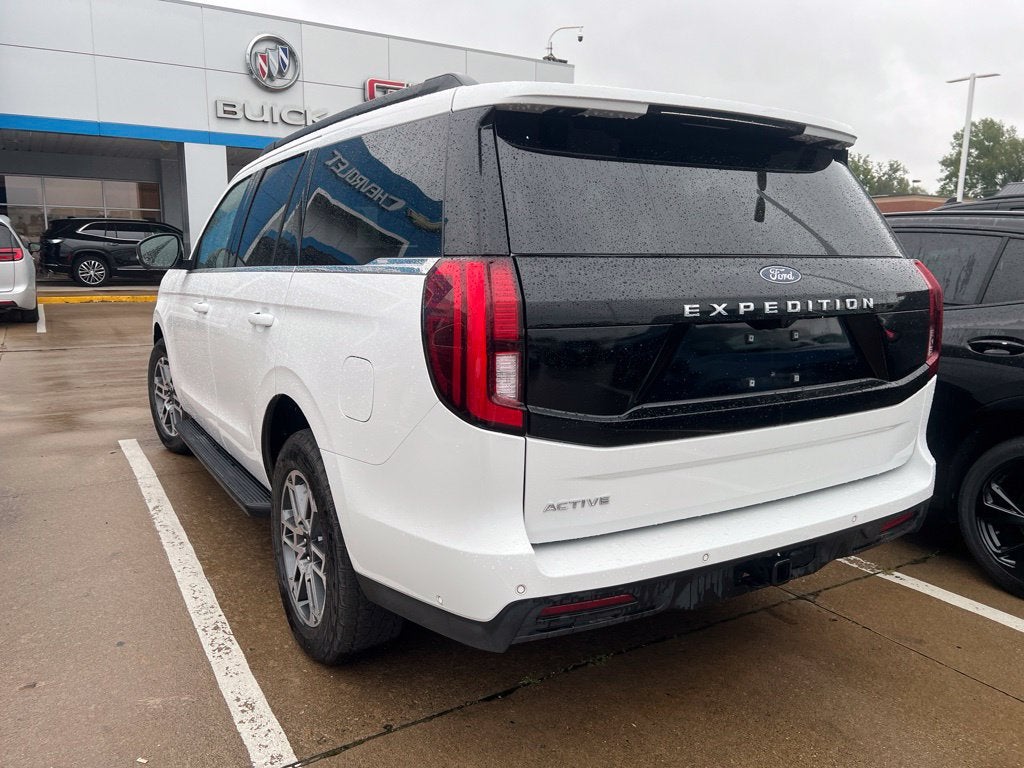 2025 Ford Expedition Active