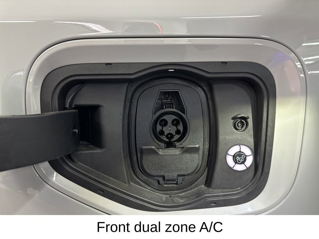 2024 Ford F-150 Lightning Flash