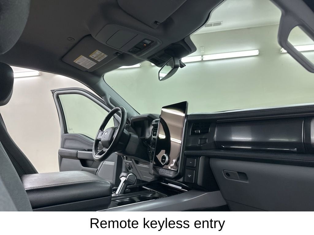 2024 Ford F-150 Lightning Flash