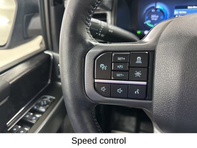 2024 Ford F-150 Lightning Flash