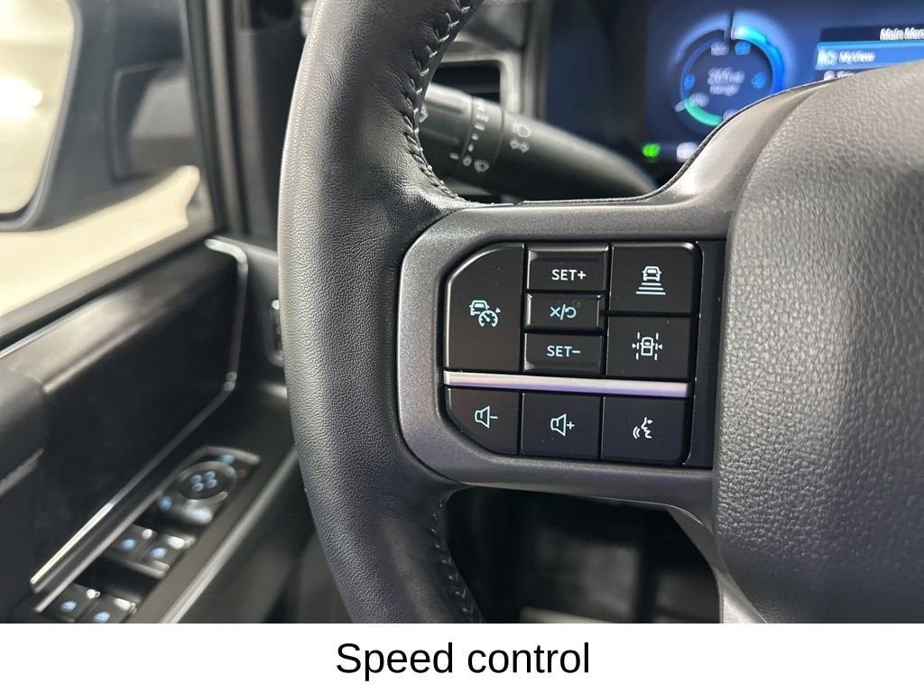 2024 Ford F-150 Lightning Flash