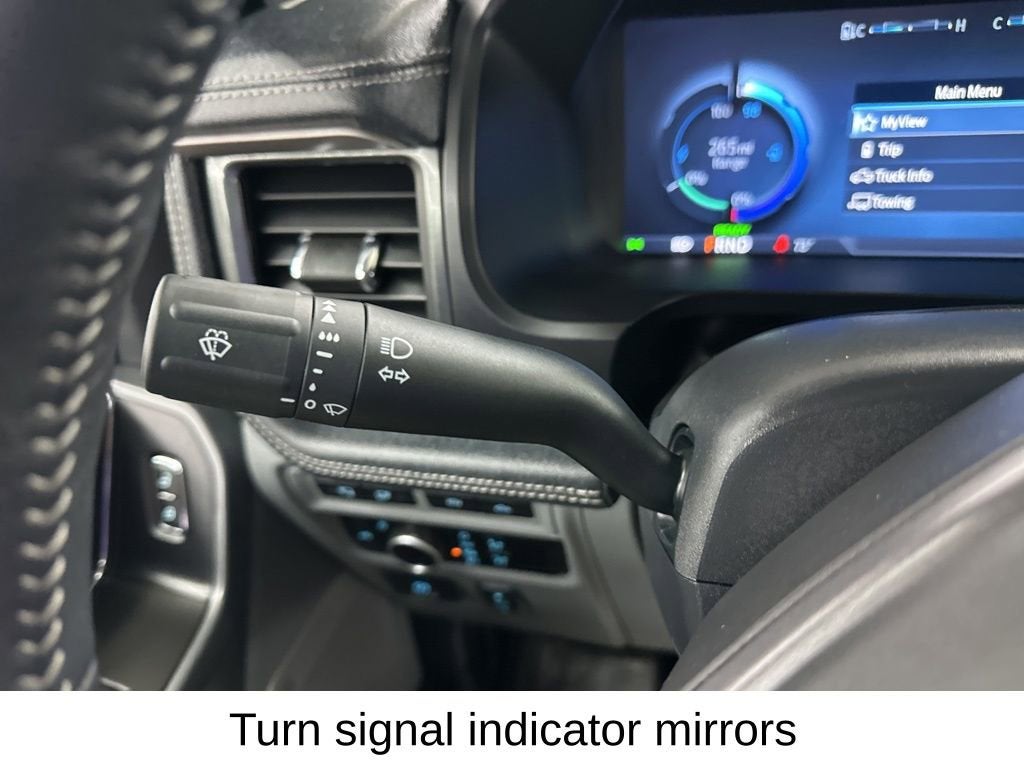 2024 Ford F-150 Lightning Flash