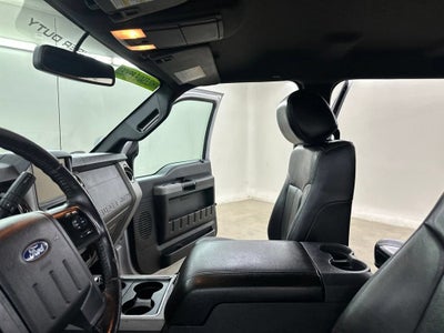 2015 Ford Super Duty F-250 SRW Lariat