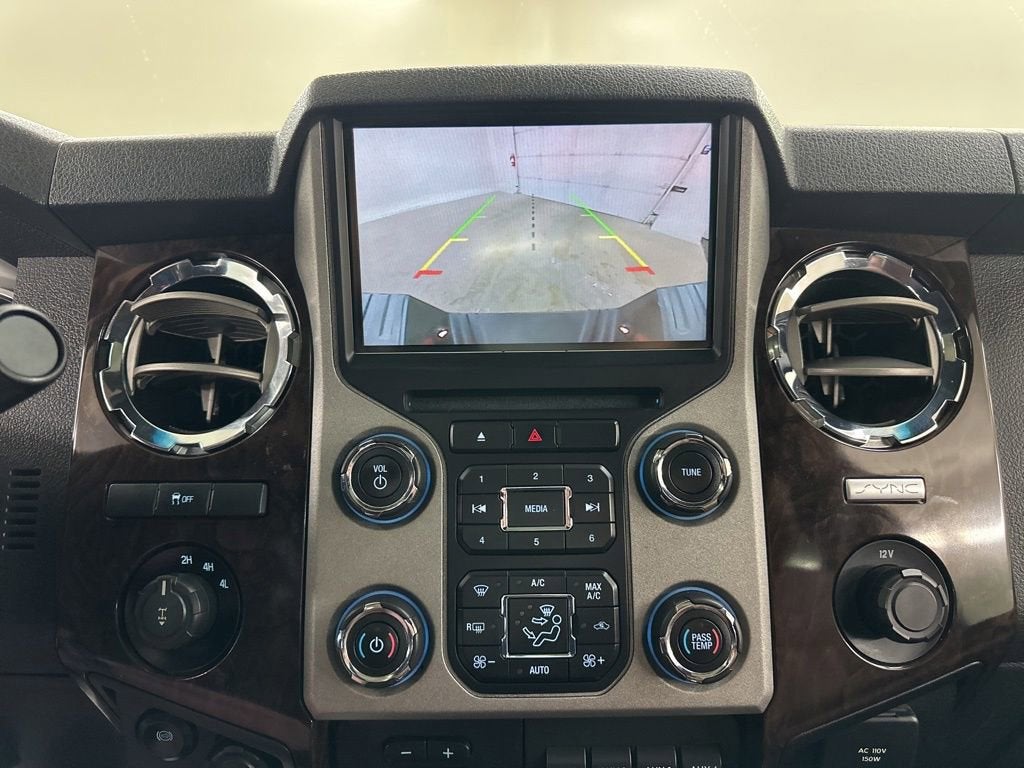 2016 Ford Super Duty F-250 SRW Lariat