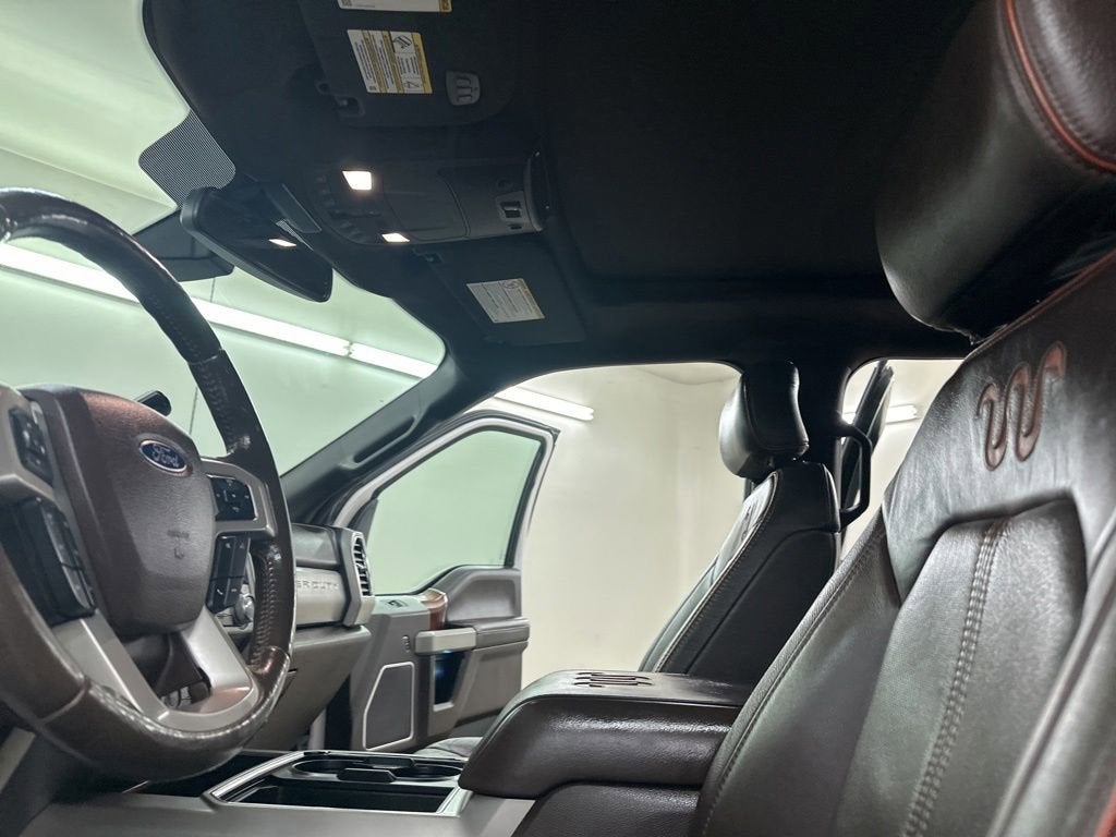 2017 Ford Super Duty F-350 SRW Platinum