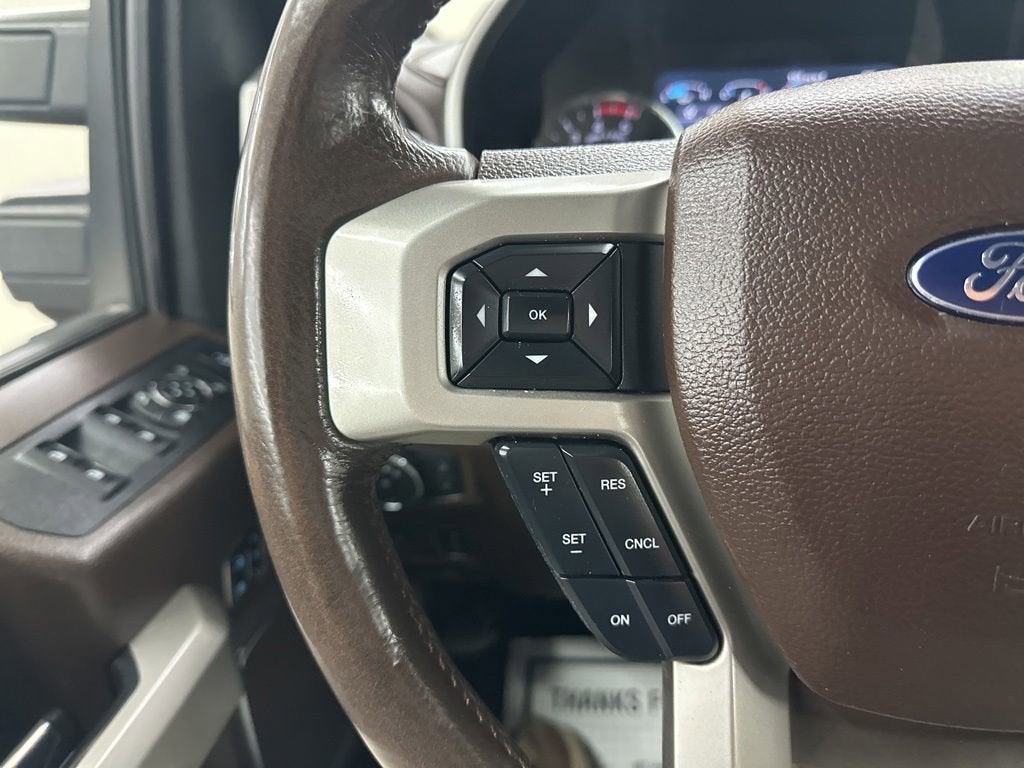 2017 Ford Super Duty F-350 SRW Platinum