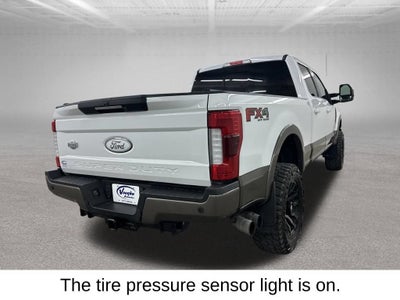 2017 Ford Super Duty F-350 SRW Platinum