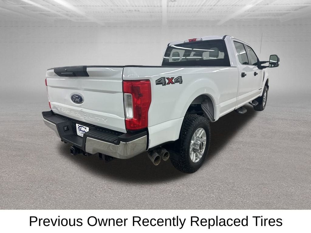 2019 Ford Super Duty F-350 SRW XL