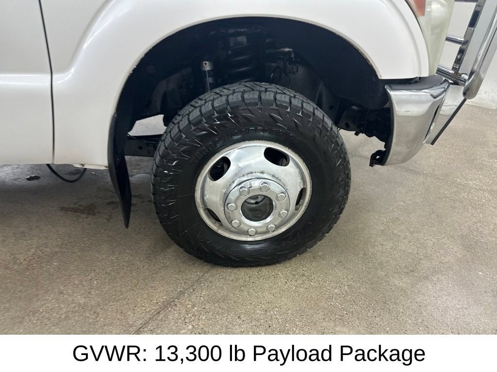 2011 Ford Super Duty F-350 DRW XL