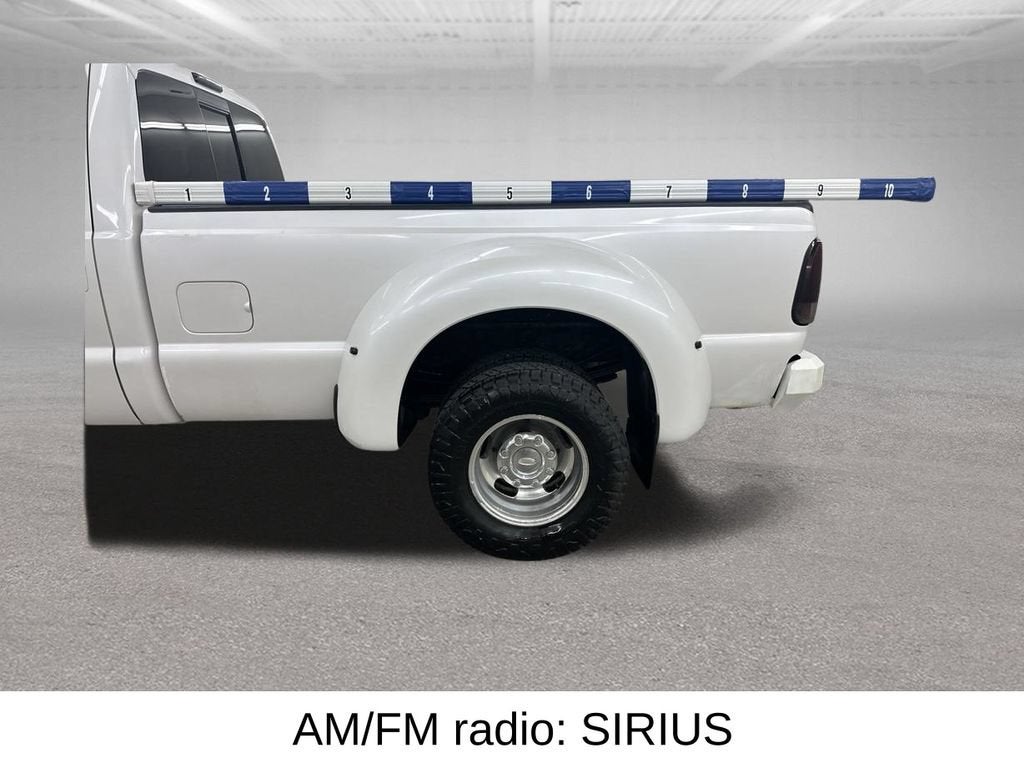 2011 Ford Super Duty F-350 DRW XL