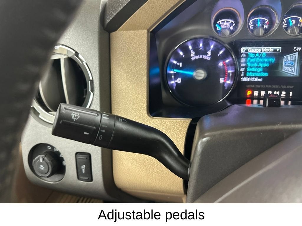 2011 Ford Super Duty F-350 DRW XL