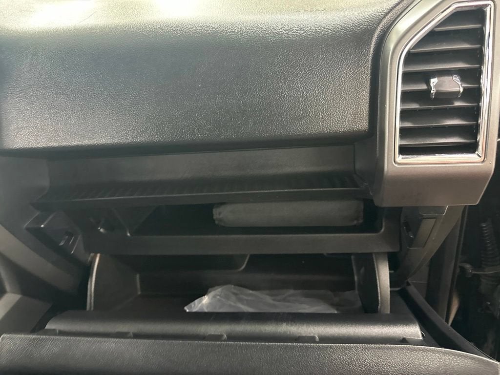 2015 Ford F-150 XLT w/HD Payload Pkg