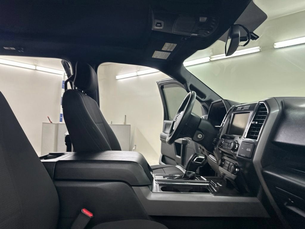 2015 Ford F-150 XLT w/HD Payload Pkg