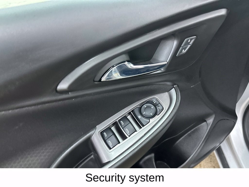 2022 Chevrolet Malibu LS