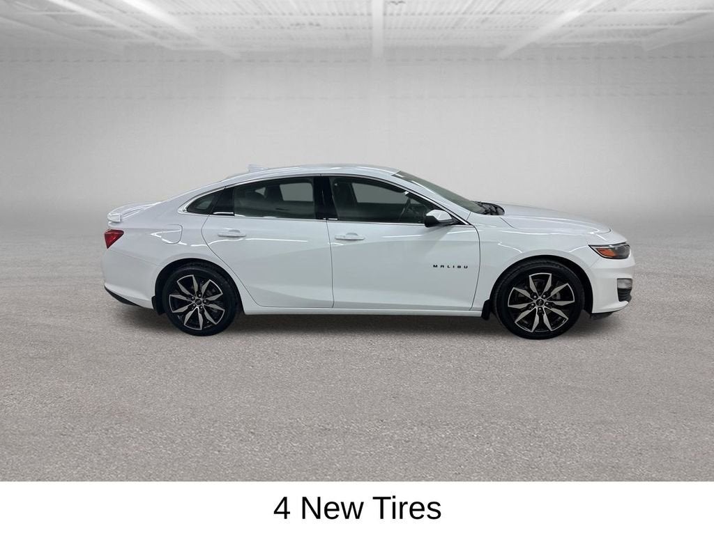 2022 Chevrolet Malibu RS