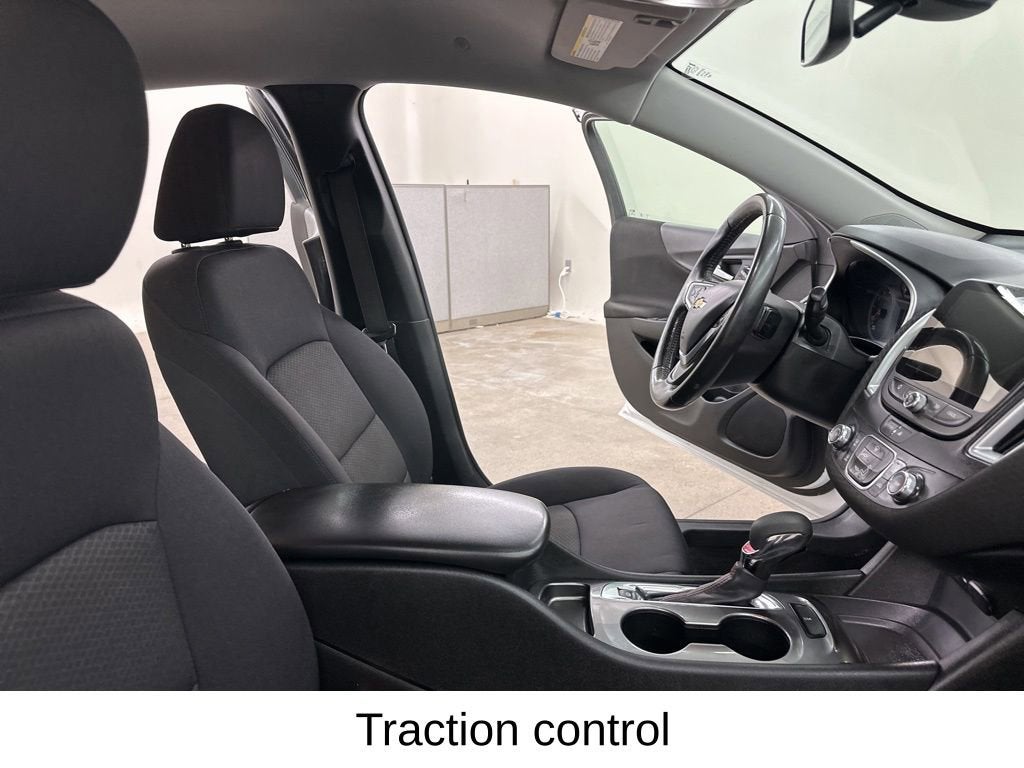 2022 Chevrolet Malibu RS